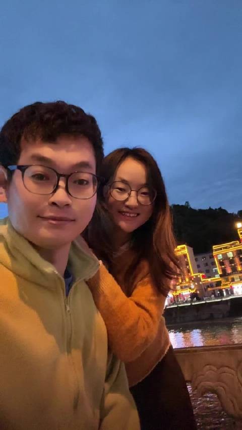 哈哈哈，今天是个好日子， 老公真是最好的朋友