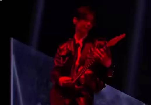 洪知秀电吉他SOLO,真的帅的很超过吧
