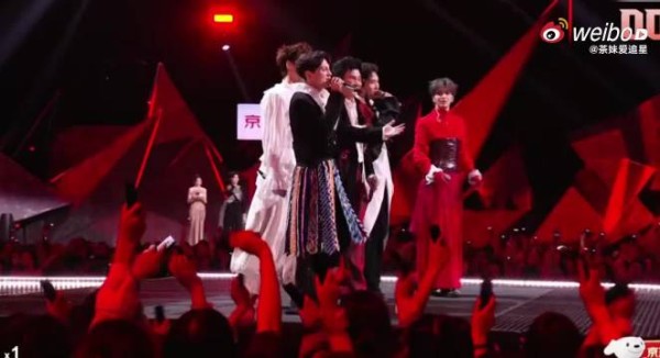 张彬彬这句补充太戳人,知道楠哥很少求人,才懂他为部落拼尽全力的心意