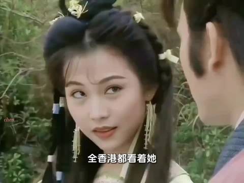 她亲手斩断豪门,活成自己的光