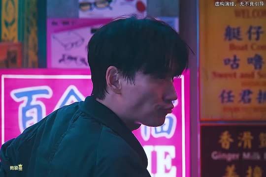 劫匪盯上香港富豪，直接抢走富豪20亿！