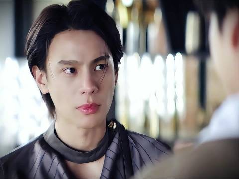 只是想要一个拥抱...一个真心的拥抱