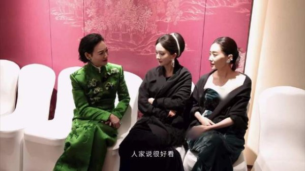 这个张小斐怎么这么好玩儿啊啊啊啊
