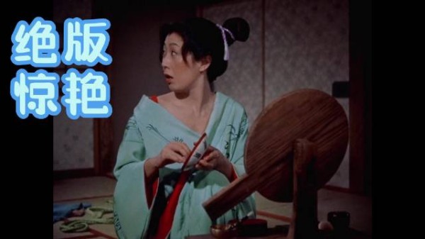 港风、日系、古典、摩登——她们轻松驾驭各种风格,且自成一派