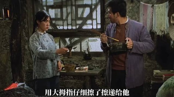 突如其来的缘分让他错愕不安,饱经风霜不敢奢求安稳相伴