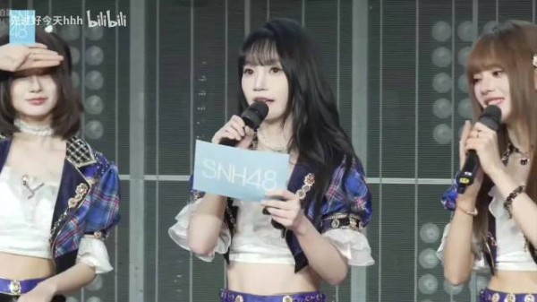好像叶舒淇徐楚雯和赵天杨领着杨宝君和黄子珊讲 mc 啊 倒反天罡了