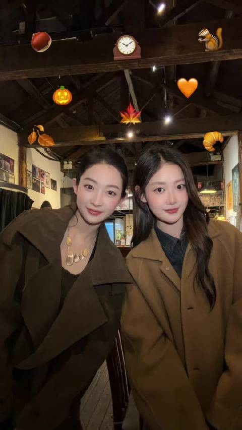 秋日限定版的思思萌萌
