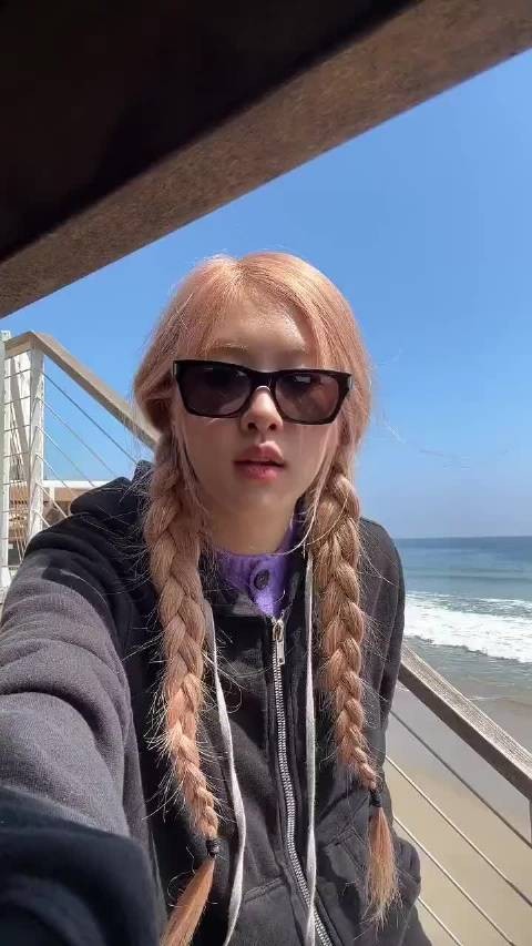 不知道呀只感受到了强烈的爱 chaesoo世甜一好吧