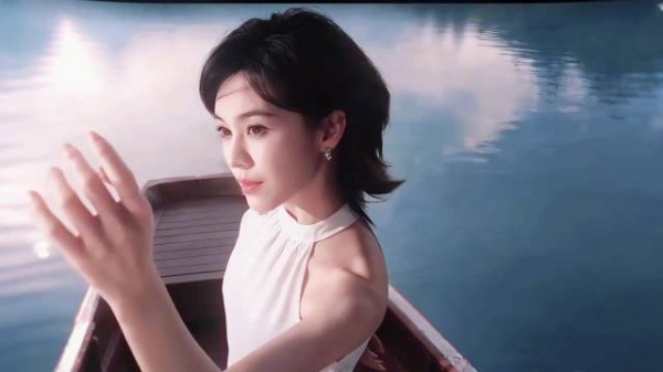 郁可唯微博视界大会唱清清如我