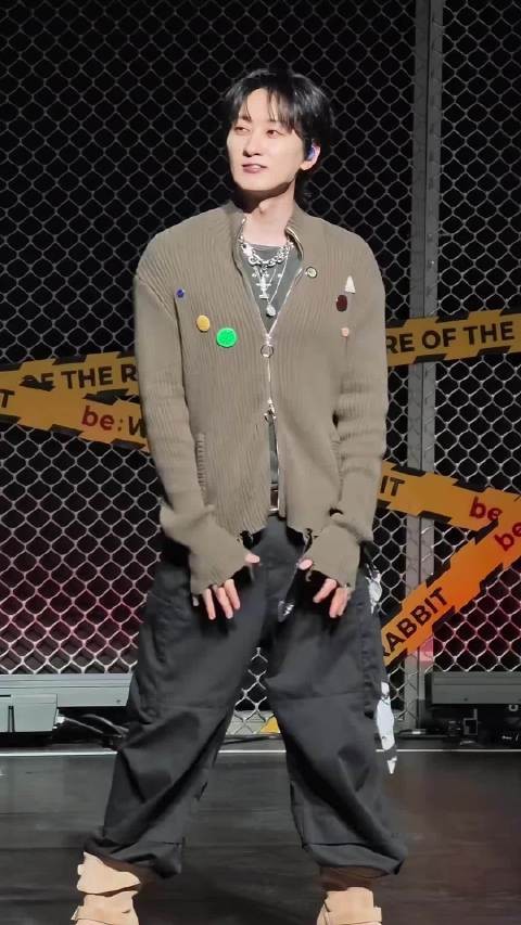 这个真的太帅了！ Cr:二猫诗人