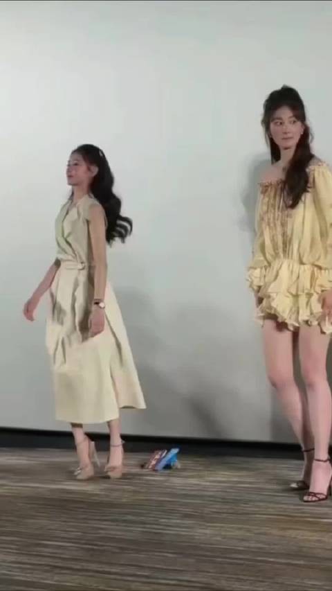 刘浩存与韩沛颖同框身高差明显腰线却一致