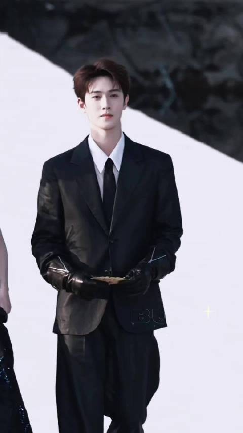 我会一直在这个现代剧等男神归来