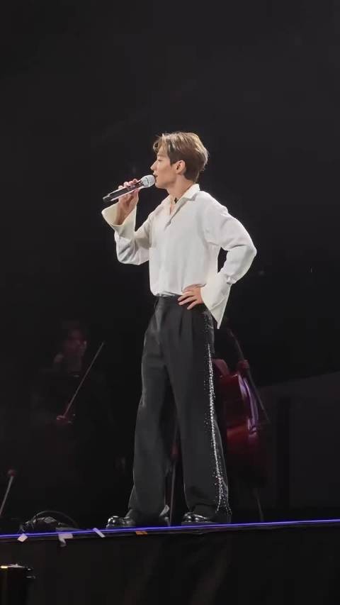 刘宪华南京场坦言我就是一个superstar