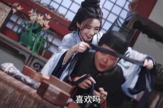 皇后借尸还魂变宫女,本宫不死,尔等终究是妃