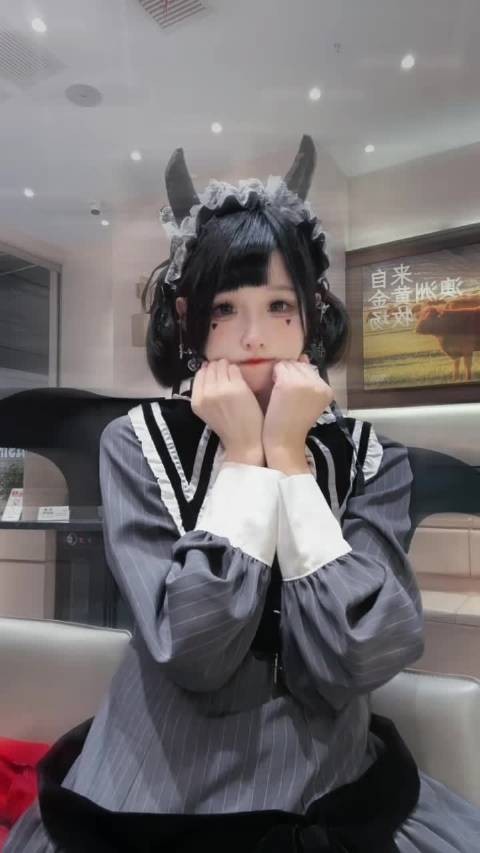 可爱羊莉绒